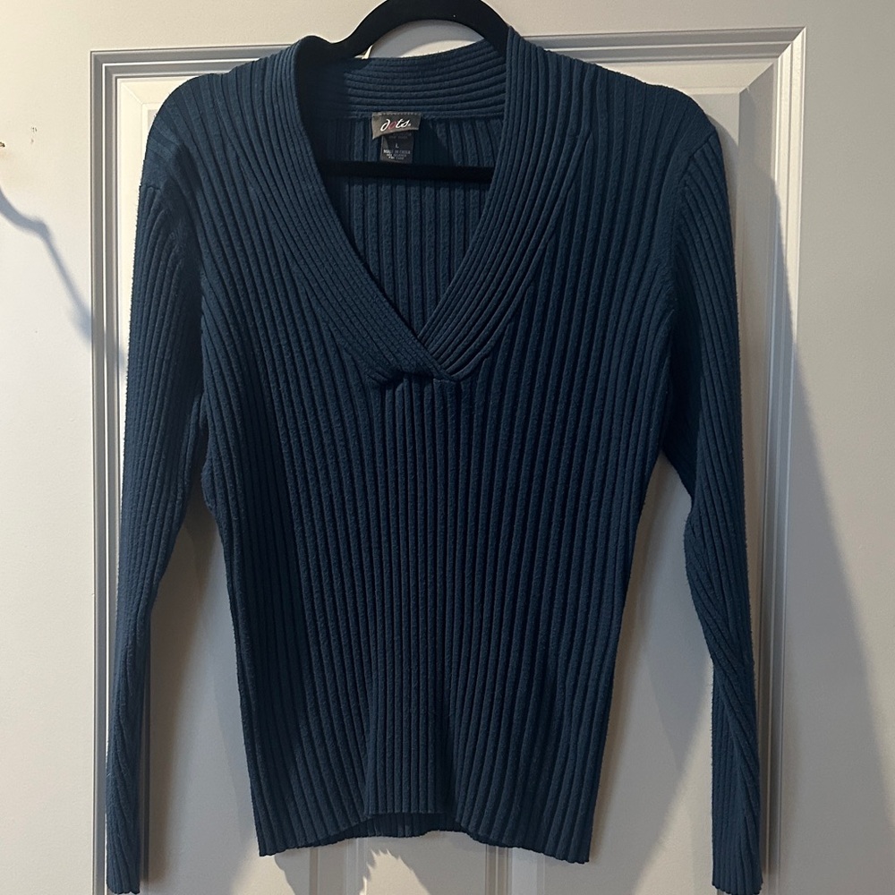 Dots Teal V-Neck Sweater